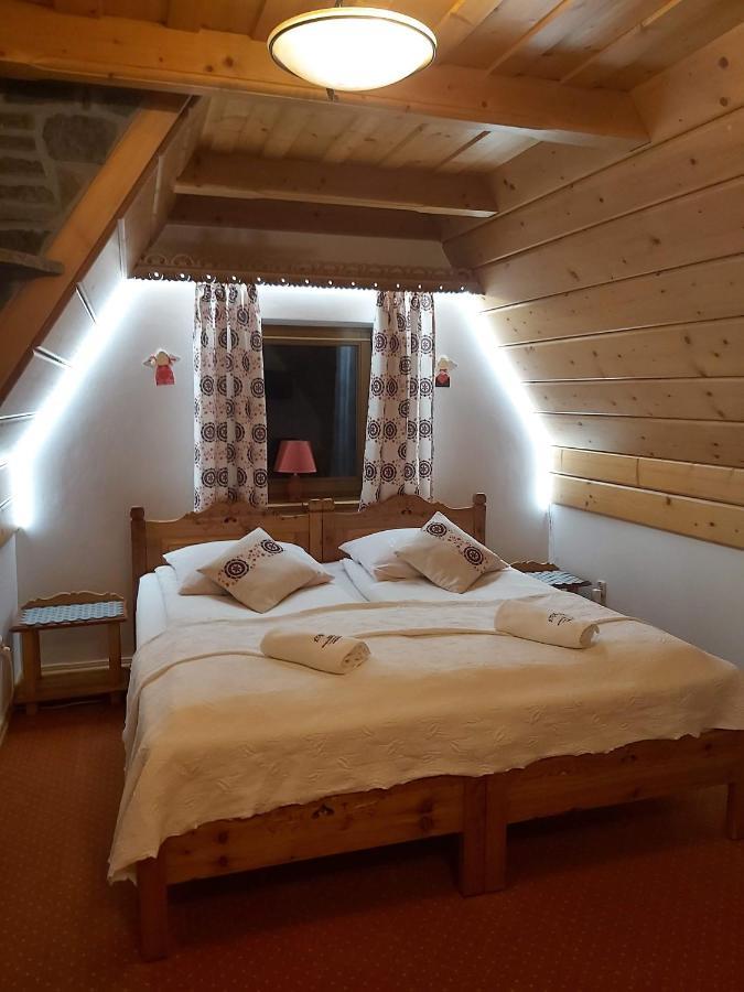 Willa Goralskie Spanie Zakopane Szoba fotó